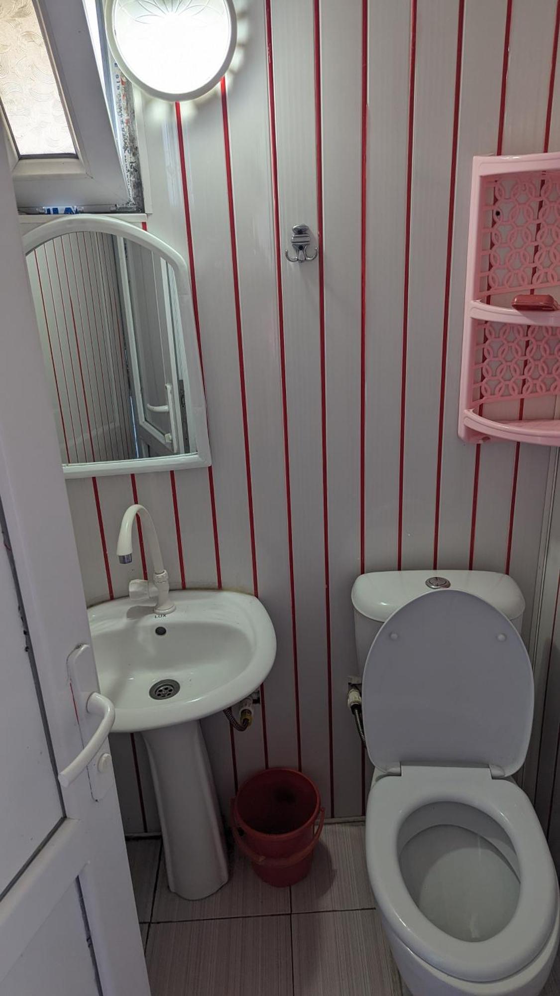 Mano'S Guest House Кобулети Екстериор снимка
